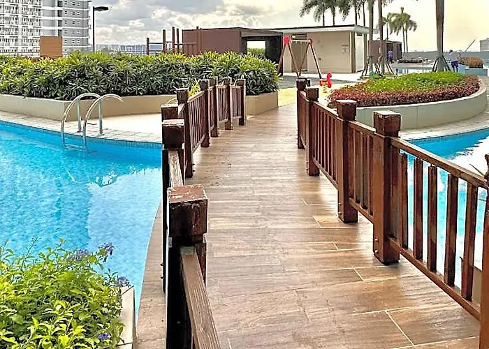 Hotel In Pasay Near Moa Airport Picc Wtc Starcity