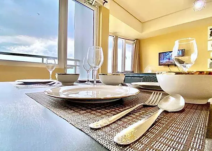 Hotel In Pasay Near Moa Airport Picc Wtc Starcity