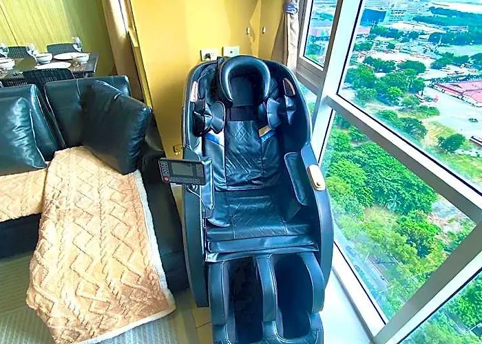 Hotel In Pasay Near Moa Airport Picc Wtc Starcity 5*